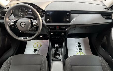 Skoda Rapid II, 2021 год, 1 395 000 рублей, 10 фотография