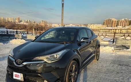 Toyota C-HR I рестайлинг, 2017 год, 2 160 000 рублей, 2 фотография