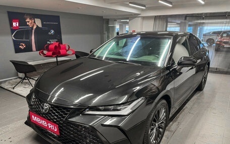 Toyota Avalon, 2022 год, 3 999 000 рублей, 1 фотография