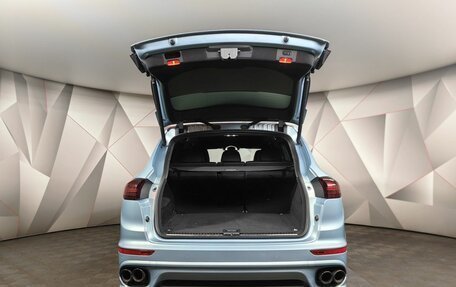 Porsche Cayenne III, 2015 год, 3 229 000 рублей, 19 фотография