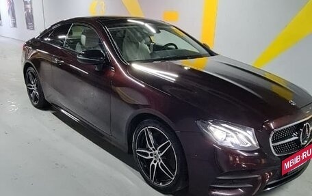 Mercedes-Benz E-Класс, 2019 год, 5 500 000 рублей, 5 фотография