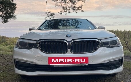 BMW 5 серия, 2019 год, 2 950 000 рублей, 3 фотография