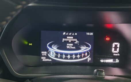 Toyota Raize I, 2020 год, 1 900 000 рублей, 10 фотография