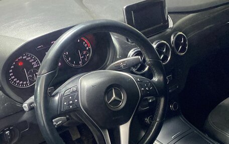 Mercedes-Benz B-Класс, 2014 год, 965 000 рублей, 2 фотография