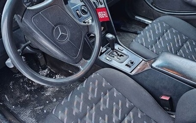 Mercedes-Benz C-Класс, 1997 год, 370 000 рублей, 1 фотография