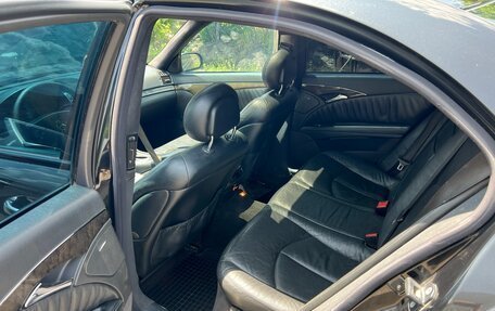 Mercedes-Benz E-Класс, 2002 год, 880 000 рублей, 9 фотография