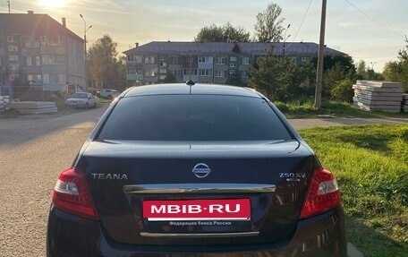 Nissan Teana, 2011 год, 950 000 рублей, 4 фотография