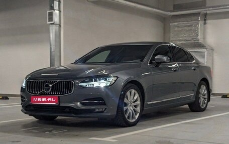 Volvo S90 II рестайлинг, 2017 год, 2 550 000 рублей, 2 фотография