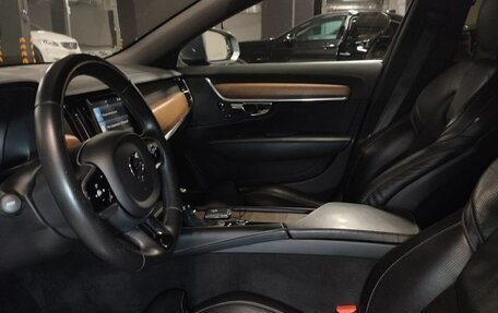 Volvo S90 II рестайлинг, 2017 год, 2 550 000 рублей, 10 фотография