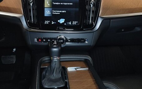 Volvo S90 II рестайлинг, 2017 год, 2 550 000 рублей, 16 фотография