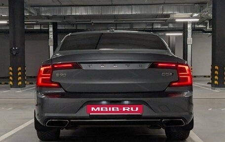 Volvo S90 II рестайлинг, 2017 год, 2 550 000 рублей, 5 фотография