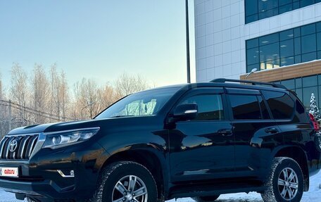 Toyota Land Cruiser Prado 150 рестайлинг 2, 2020 год, 4 300 000 рублей, 3 фотография