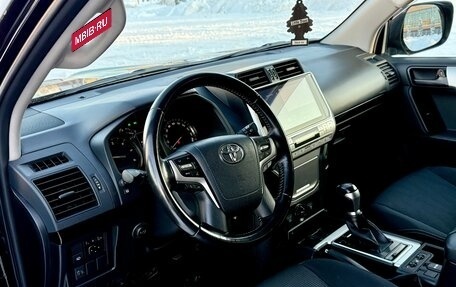 Toyota Land Cruiser Prado 150 рестайлинг 2, 2020 год, 4 300 000 рублей, 13 фотография