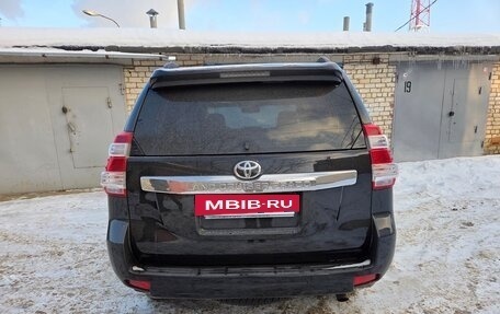 Toyota Land Cruiser Prado 150 рестайлинг 2, 2015 год, 3 950 000 рублей, 15 фотография