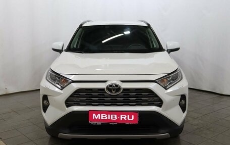 Toyota RAV4, 2021 год, 3 750 000 рублей, 2 фотография