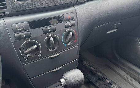 Toyota Corolla, 2004 год, 450 000 рублей, 15 фотография