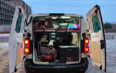 Peugeot Expert, 2018 год, 1 950 000 рублей, 4 фотография