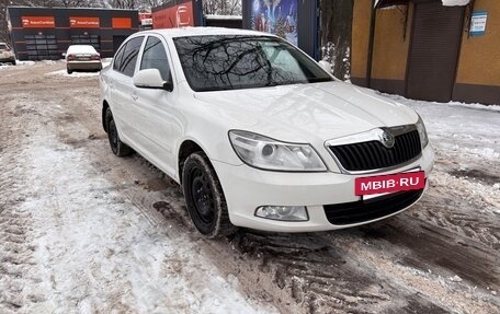 Skoda Octavia, 2011 год, 850 000 рублей, 2 фотография