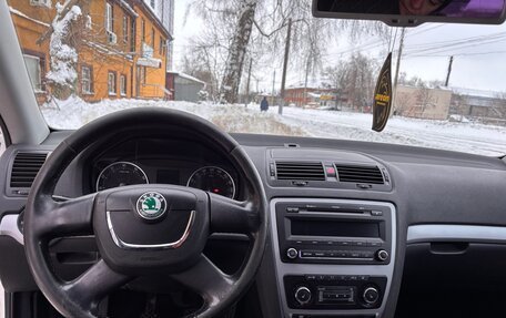 Skoda Octavia, 2011 год, 850 000 рублей, 8 фотография