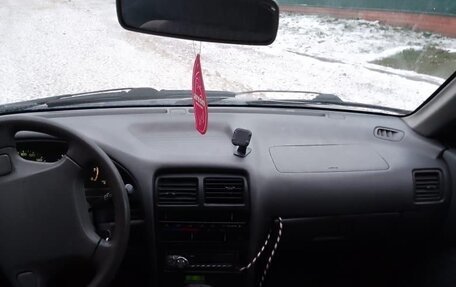 Suzuki Swift II, 2001 год, 250 000 рублей, 5 фотография