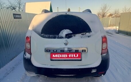 Renault Duster I рестайлинг, 2014 год, 575 000 рублей, 3 фотография