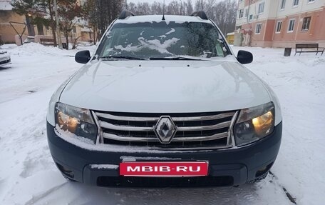 Renault Duster I рестайлинг, 2014 год, 575 000 рублей, 4 фотография