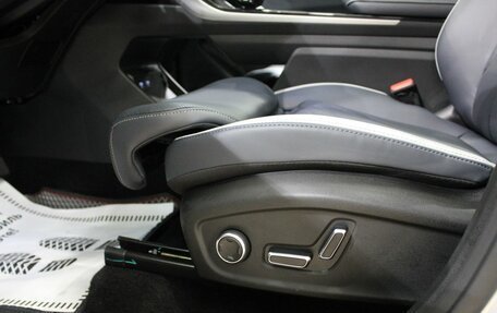 Geely Atlas, 2023 год, 2 785 000 рублей, 14 фотография