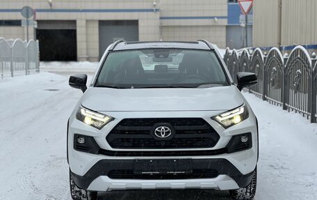 Toyota RAV4, 2025 год, 4 100 000 рублей, 3 фотография