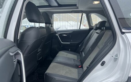 Toyota RAV4, 2025 год, 4 100 000 рублей, 15 фотография