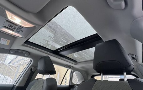 Toyota RAV4, 2025 год, 4 100 000 рублей, 22 фотография