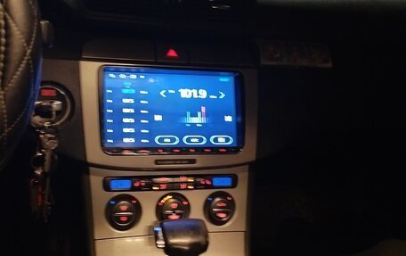 Volkswagen Passat B6, 2006 год, 365 000 рублей, 2 фотография