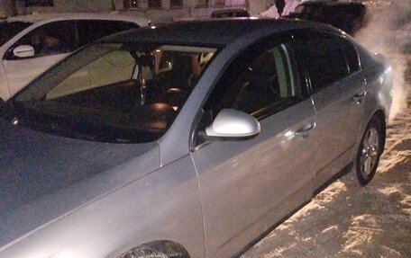 Volkswagen Passat B6, 2006 год, 365 000 рублей, 3 фотография