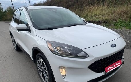 Ford Escape, 2019 год, 2 430 000 рублей, 8 фотография