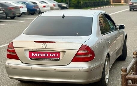 Mercedes-Benz E-Класс, 2003 год, 845 000 рублей, 8 фотография