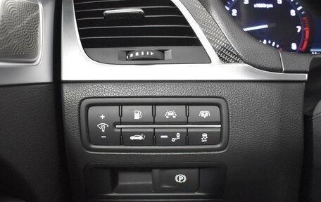 Genesis G80 I, 2017 год, 2 717 900 рублей, 24 фотография