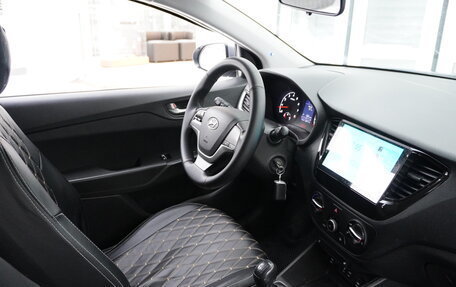 Hyundai Solaris II рестайлинг, 2017 год, 1 130 000 рублей, 8 фотография