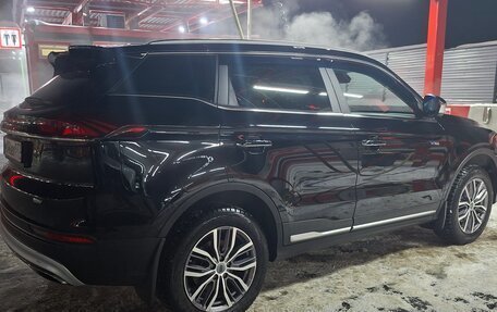 Geely Atlas, 2023 год, 2 200 000 рублей, 2 фотография