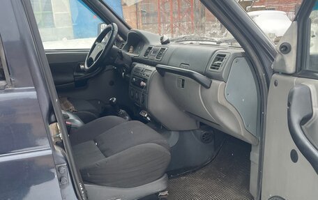 ЛуАЗ Patriot, 2006 год, 430 000 рублей, 6 фотография