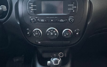 KIA Soul II рестайлинг, 2015 год, 1 200 000 рублей, 12 фотография