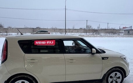 KIA Soul II рестайлинг, 2015 год, 1 200 000 рублей, 6 фотография