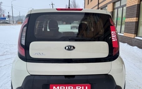 KIA Soul II рестайлинг, 2015 год, 1 200 000 рублей, 4 фотография