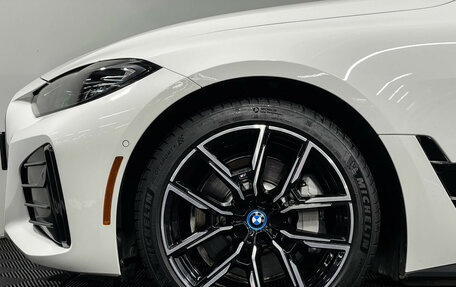 BMW i4, 2022 год, 5 500 000 рублей, 8 фотография