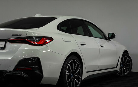 BMW i4, 2022 год, 5 500 000 рублей, 23 фотография