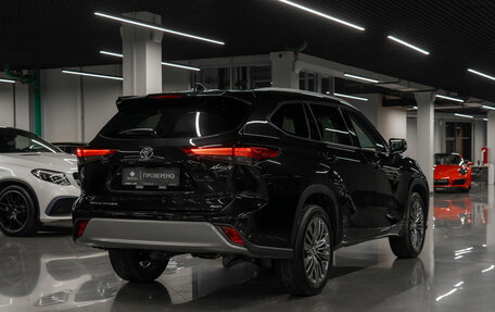 Toyota Highlander, 2025 год, 5 800 000 рублей, 5 фотография