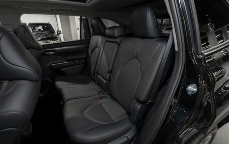 Toyota Highlander, 2025 год, 5 800 000 рублей, 14 фотография