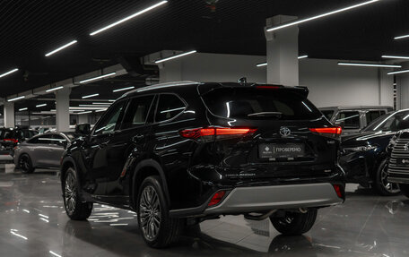 Toyota Highlander, 2025 год, 5 800 000 рублей, 4 фотография
