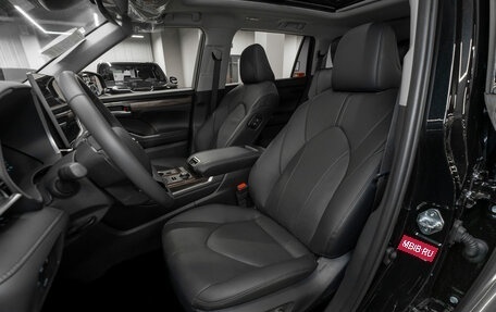 Toyota Highlander, 2025 год, 5 800 000 рублей, 9 фотография