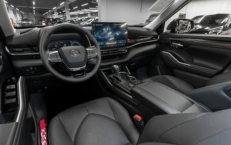 Toyota Highlander, 2025 год, 5 800 000 рублей, 7 фотография