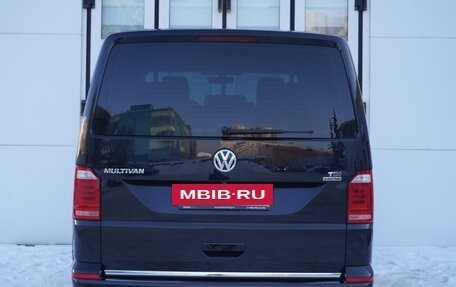 Volkswagen Multivan T6 рестайлинг, 2015 год, 4 250 000 рублей, 4 фотография