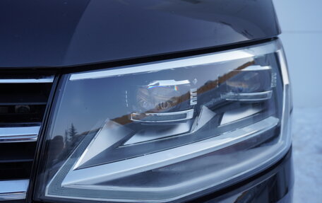 Volkswagen Multivan T6 рестайлинг, 2015 год, 4 250 000 рублей, 28 фотография